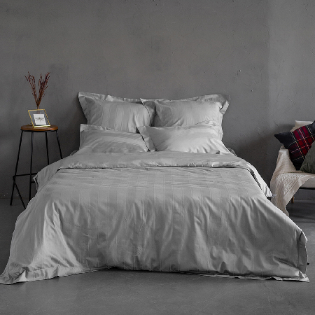 Комплект постельного белья Винсент Silver страйп-сатин 400 TC Комплект постельного белья Винсент Silver страйп-сатин 400 TC