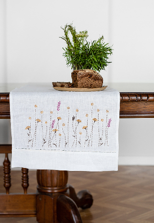 Дорожка столовая lin/cotton с вышивкой Meadow romance