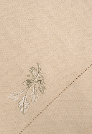 Дорожка столовая с вышивкой Golden Oaks