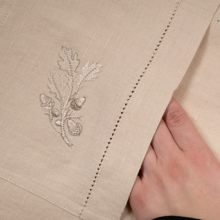 Фартук кухонный с вышивкой Golden Oaks