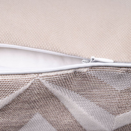 Декоративная подушка Платиновый