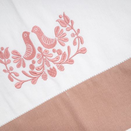 Скатерть столовая с вышивкой Scandi birds