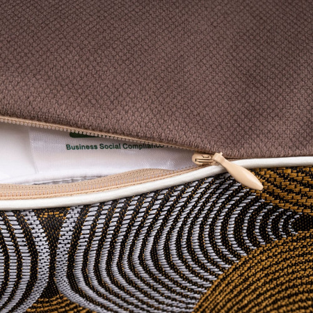 Декоративная подушка Бакари Голд