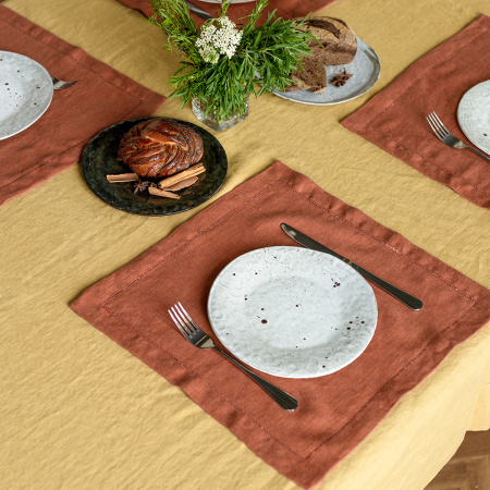 Скатерть столовая lin/cotton Sienna