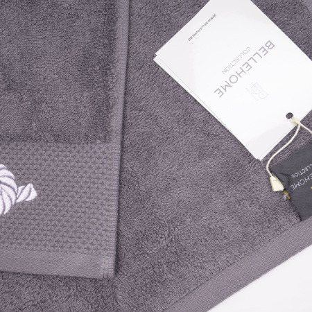 Набор махровых полотенец Антрацит с вышивкой Верфь