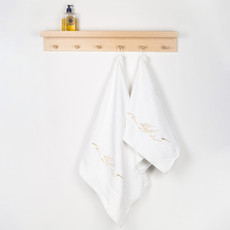 Комплект махровых полотенец Лотос с вышивкой Золотые рыбки 