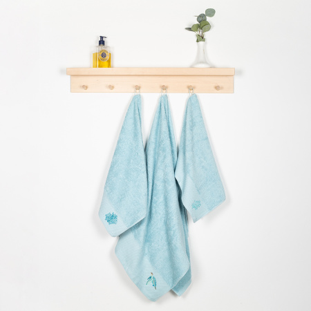 Комплект махровых полотенец Бирюза с вышивкой Подводный мир 