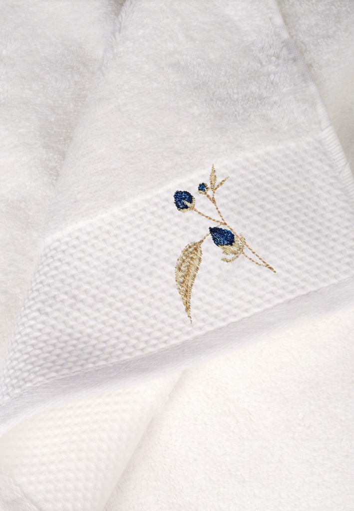 Набор полотенец махровых Айвори с вышивкой Сапфировая камея